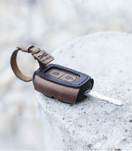 cover din piele pentru cheie dacai spring