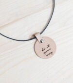 ecusoane personalizate din piele